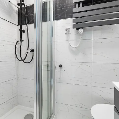 Traffic 1 By Grand Apartman Sopot